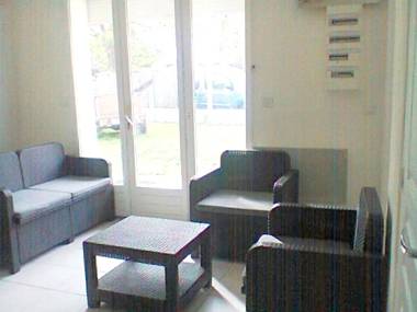 Maison de 2 chambres avec jardin clos et wifi a Gujan Mestras a 3 km de la plage