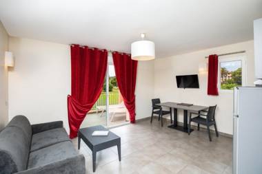 SOWELL RESIDENCES Les Perles de Saint Tropez