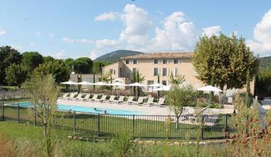 Le Clos des Oliviers Grimaud