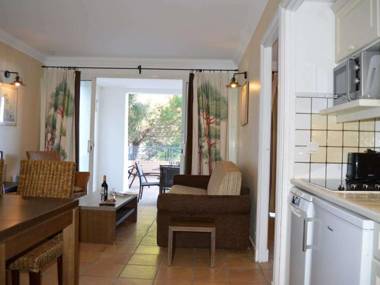 Appartement Grimaud 3 pièces 6 personnes - FR-1-226-390