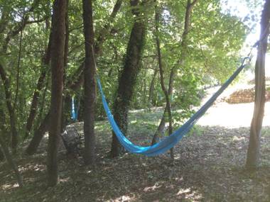 B&B with charm quiet kitchen sw pool.