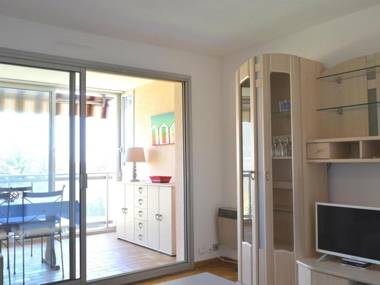 Studio Golfe Juan 1 pièce 2 personnes - FR-1-252-62