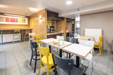 B&B HOTEL Grenoble Université