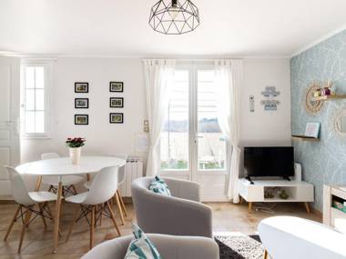 Magnificent Villa in Gargas with Private Swimming Pool