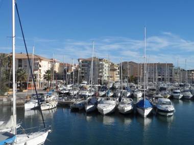 Atoll Hotel restaurant