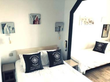 Hôtel Restaurant Le Galet Bleu