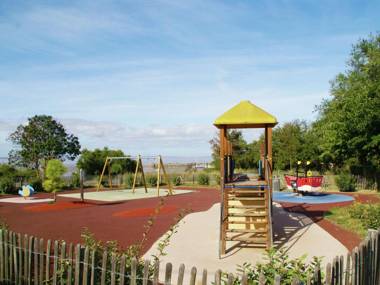 Studio with a view on the pool or sea near Fort Boyard