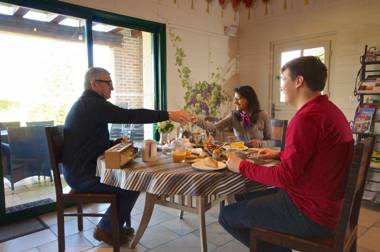 Entre Vignes et Châteaux