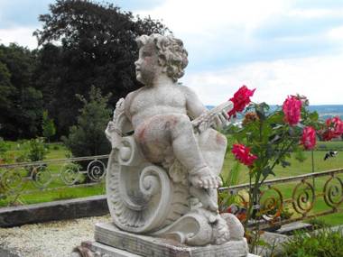 Château de Montbrault