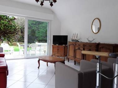 Maison de 4 chambres avec jardin clos et wifi a Fouesnant a 3 km de la plage