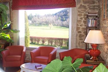 La Campagne St Lazare - Restaurant Chambres d'Hôtes Piscine & SPA