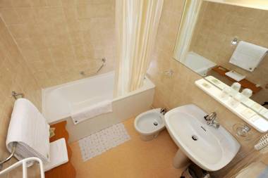 Logis Hotel Des Grands Vins