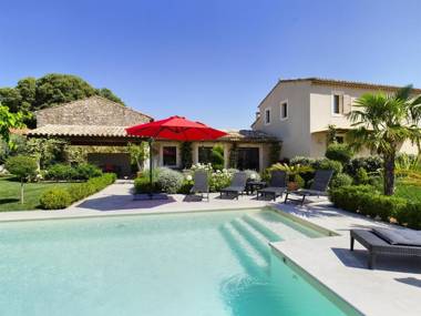 Maison Eygalières 4 pièces 6 personnes - FR-1-599-19