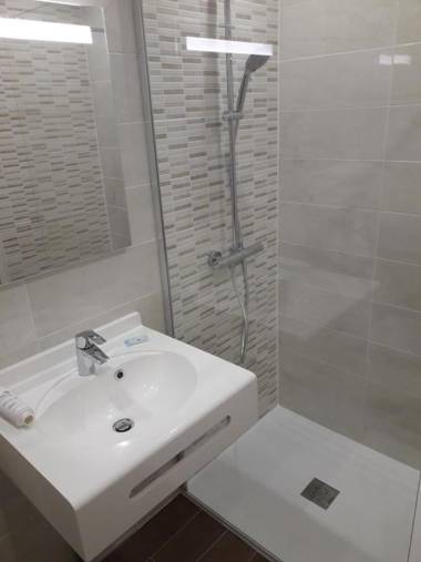 Hôtel de l'Orme Akena