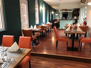 The Originals City Hôtel La Cour Carrée EU