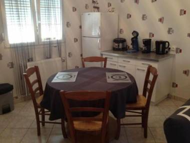 Gîte Étain 2 pièces 2 personnes - FR-1-585-3