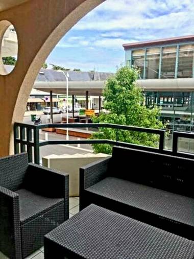 Grand T1 avec balcon place du marché de La Baule