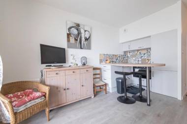 Studio vue mer avec grande terrasse