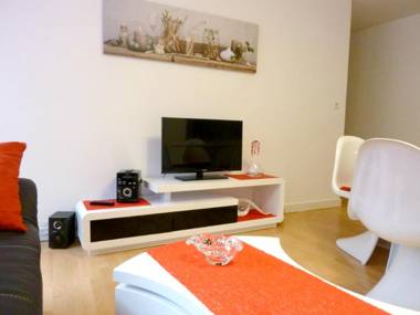 Appartement d'une chambre a Erquy a 200 m de la plage avec wifi