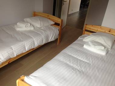 Angel Services - Les Mouettes