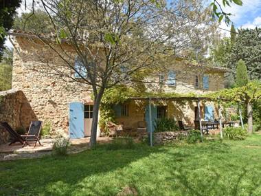 Quiet Farmhouse in Draguignan with Private Swimming Pool