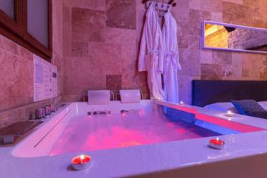 BED & SPA - LA PARENTHESE Topdestination-Dijon