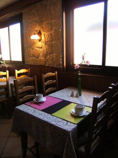 Le Merle Blanc Hôtel Logis