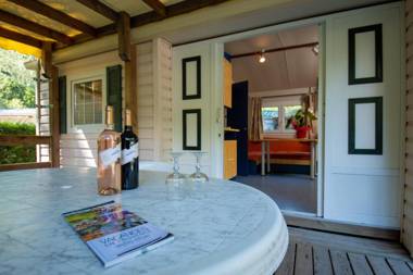 Camping Les Eaux Chaudes