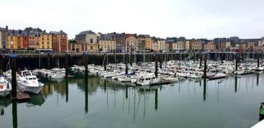 Le "Cozy Grey" -2min à pied de la plage