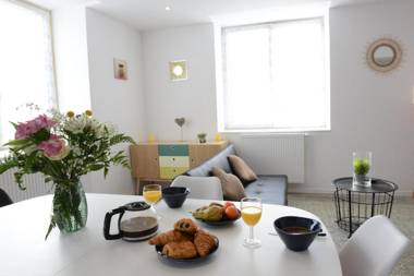 Appartement lumineux 3éme étage