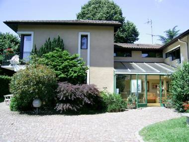 Hôtel Studios Les Acacias