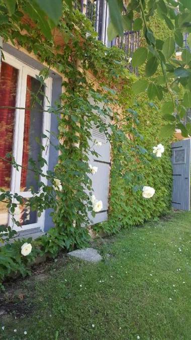 The Originals City Hôtel La Siesta Annonay Est (Inter-Hotel)