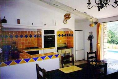 Villa de 2 chambres avec piscine privee jardin clos et wifi a Dauphin