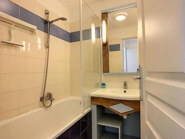 Appartement Crozon 2 pièces 3 personnes - FR-1-370-41