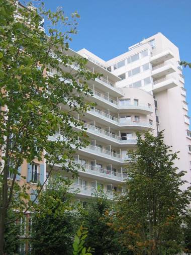 Séjours & Affaires Courbevoie Grande Arche