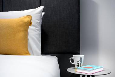 Staycity Aparthotels Paris La Defense