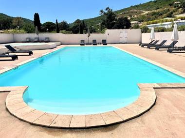 Les Pavillons Du Golfe