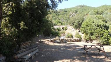 Belle mini villa vue montagne au coeur du village de Conca