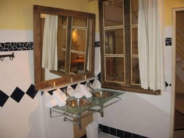 Logis Hotel La Grange Du Relais