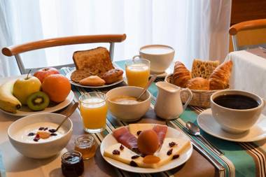 Hôtel Le Valois Cognac Centre