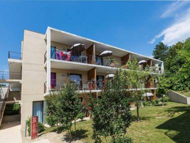 Modern apartment in the medieval Chinon in the Loire
