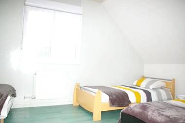 Maison de 4 chambres avec jardin clos et wifi a Chenove