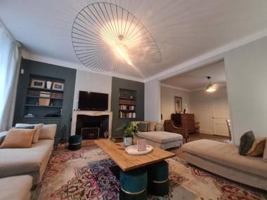 Villa Châteauroux 9 pièces 15 personnes - FR-1-591-322