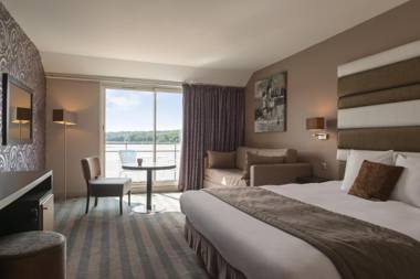 Hôtel du Golf de l'Ailette The Originals Relais (Qualys-Hotel)