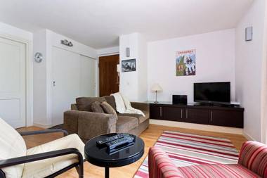 APARTMENT COSMIQUES - Alpes Travel - Central Chamonix - Sleeps 4