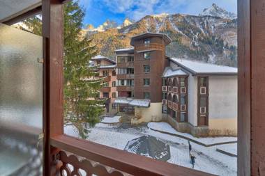 Ascender: Residence Riviere