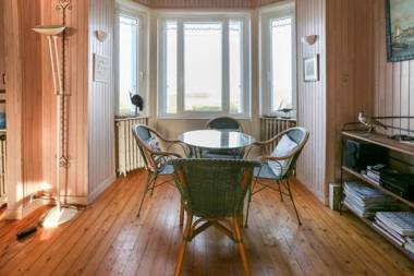 CABESTAN - Maison de famille au coeur du bourg - Vue Mer