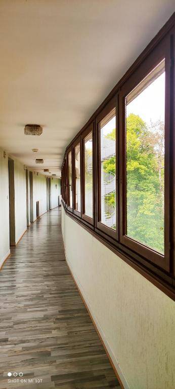 BRIT HOTEL DU LACA - Capvern