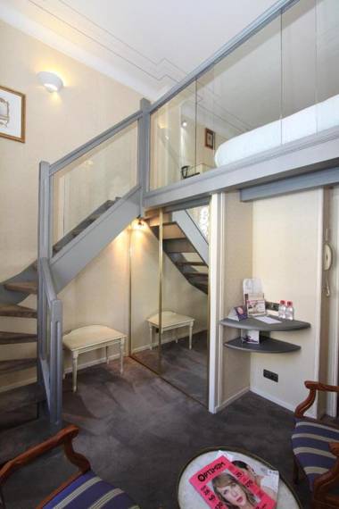 GOLDEN TULIP CANNES HOTEL de PARIS