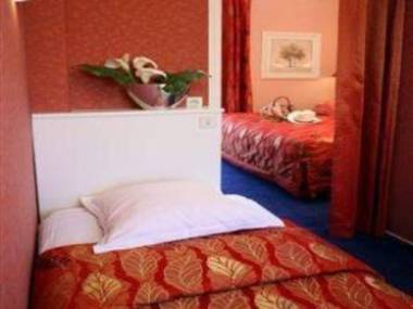 Hôtel l'Olivier - Piscine & Parking